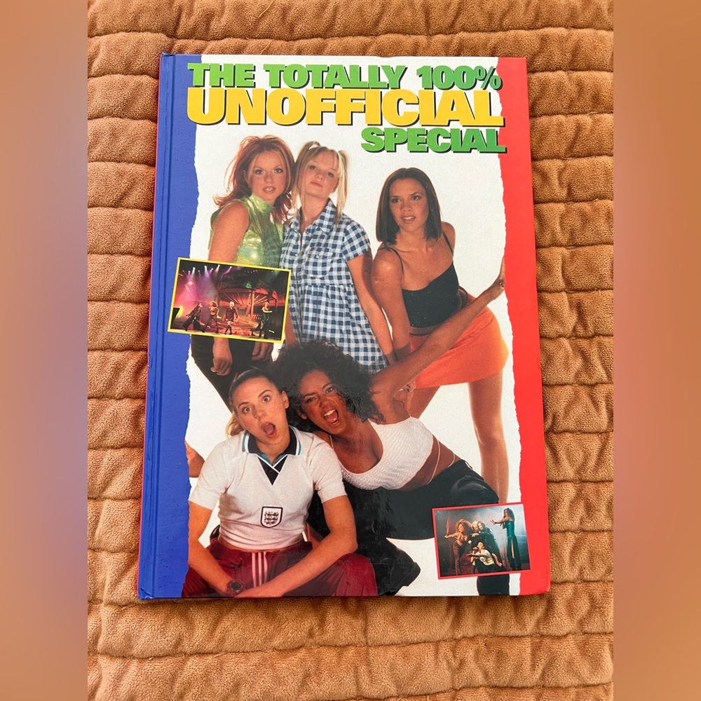 Y2K vintage 90s Spice Girls book The Totally 100% Unofficial Special